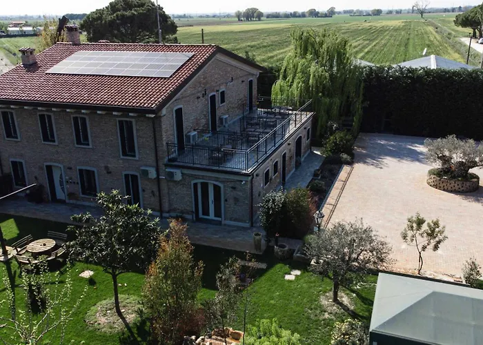 La Pineta Del Borgo Gasthof Ravenna