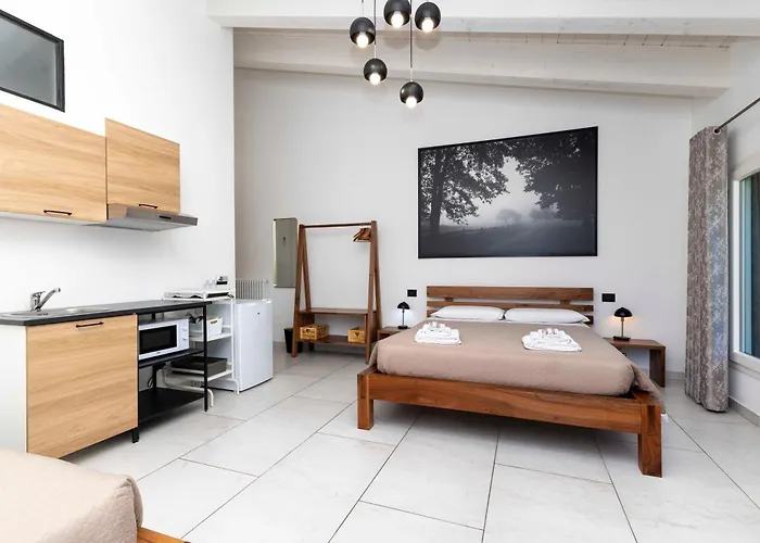 Affittacamere La Pineta Del Borgo 3*