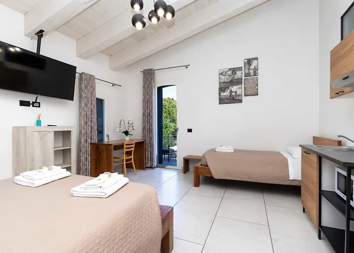 La Pineta Del Borgo Pensión Rávena